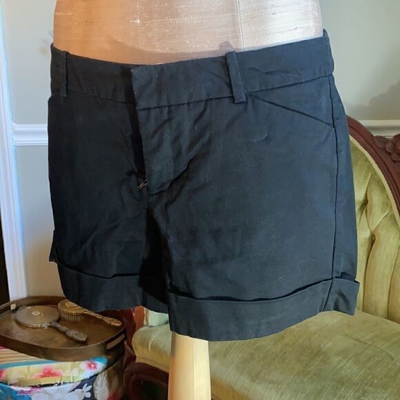Mossimo Fit3, black cloth shorts. Women’s 8. - Picture 2 of 4